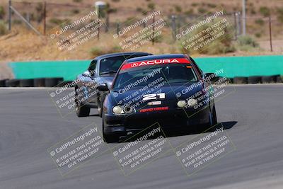 media/May-31-2025-CalClub SCCA (Sat) [[2c1a04e1ee]]/Qualifying/Group 1/Turn 4/